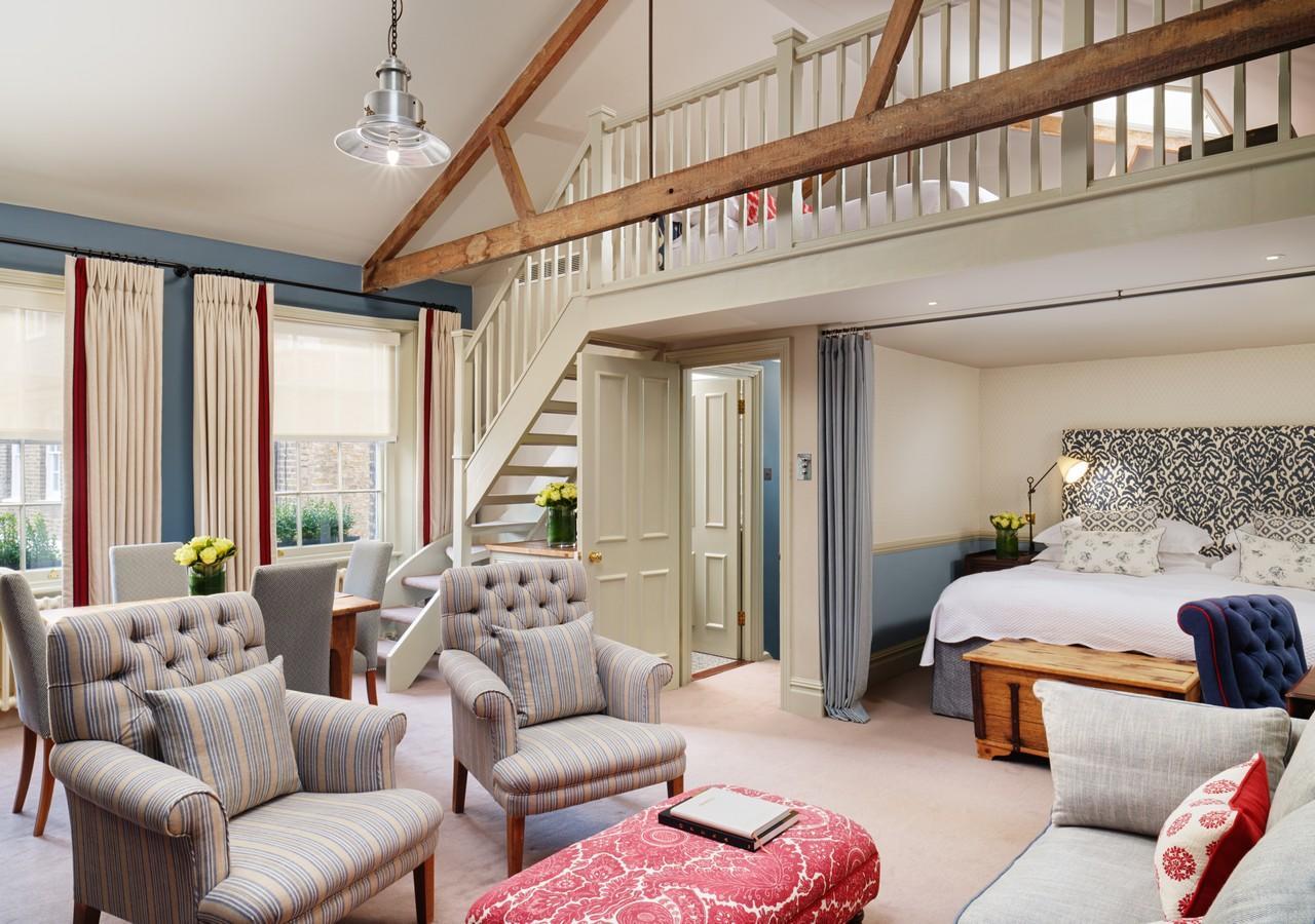 The Pelham London - Starhotels Collezione Exterior photo The interior of a suite at The Swan Hotel