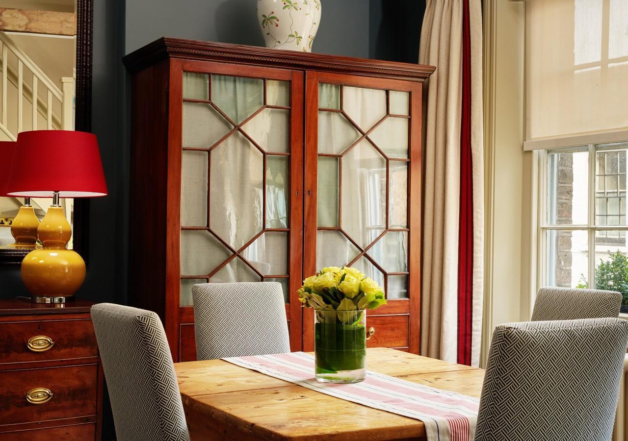 The Pelham London - Starhotels Collezione Exterior photo A dining room table with a table runner